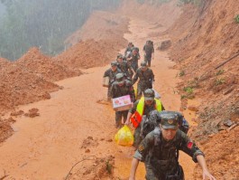 关于三角洲南波万扶贫大兵的信息